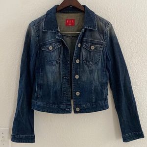 Jean jacket, cropped